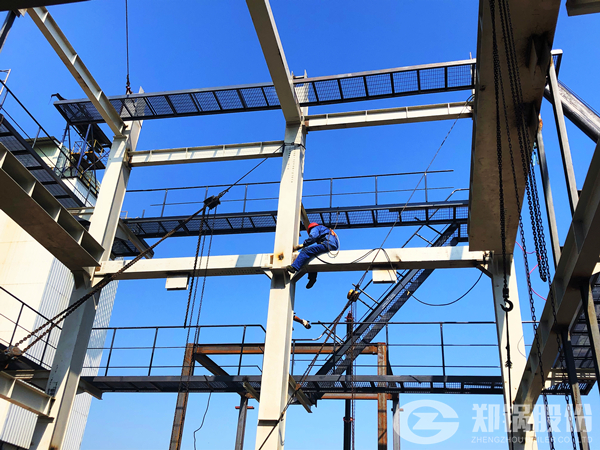 7384cf60cce96380f2c704a9dc06b817 ¸Ö½á¹¹º¸½Ó.jpg